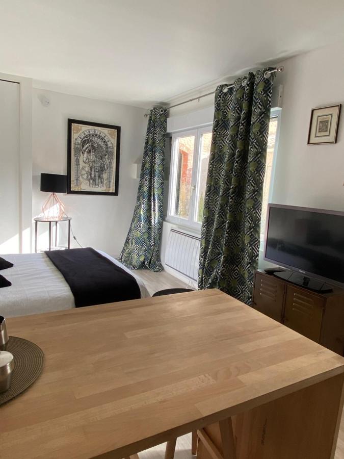 Studio Climatise Dans Un Ancien Domaine Viticole 몽펠리에 외부 사진